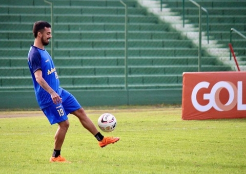 Manauara anuncia contratação de Marcelinho, ex-Flamengo