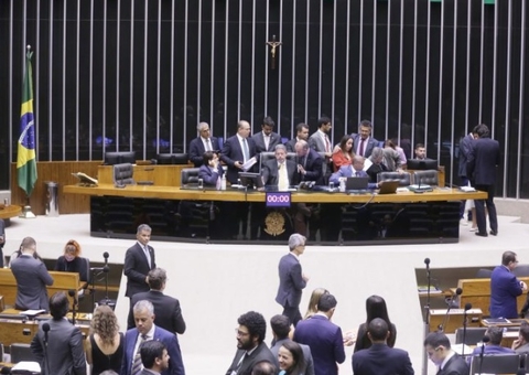 Câmara pode votar hoje liberação de verba para piso da enfermagem