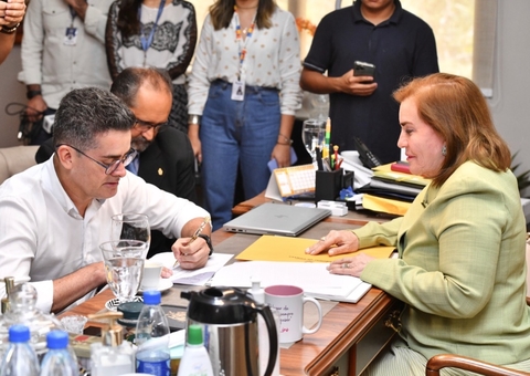 Acordo entre TCE e prefeitura evita demissão de quase 3 mil servidores em Manaus