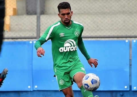 Manaus fecha com novo lateral esquerdo Felipe Ribeiro