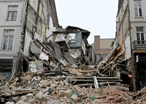 Jovem vê prédio 'torto' ao chegar de festa e consegue salvar vizinhos de desabamento