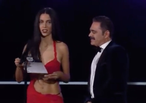 Latin Grammy: reação de Marina Sena ao anunciar melhor álbum sertanejo chama atenção