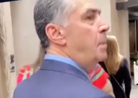 Barroso diz que 'perdeu, mané' foi reação 'singela' diante de 'violências sofridas'