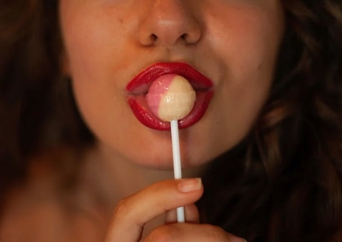 Sexo oral sem camisinha: saiba quais doenças são transmitidas pela prática