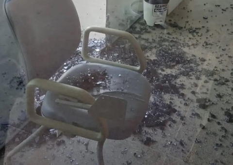 Funcionário tem mão amputada após bomba caseira explodir em canteiro de hospital