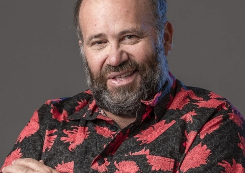 Otávio Müller encerra contrato com a Globo após 21 anos