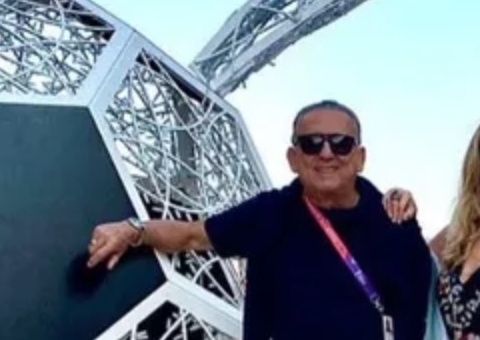 Galvão Bueno faz passeio romântico com mulher no Catar