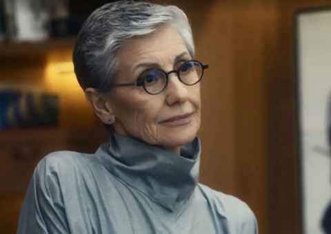 Cássia Kis tem bloqueio em massa por colegas da Globo no WhatsApp