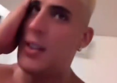 Ex da mãe de Neymar se choca ao pagar R$ 700 para platinar cabelos e não gostar do resultado