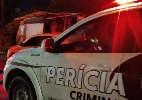 Mulher é encontrada morta com facada no coração em Manaus