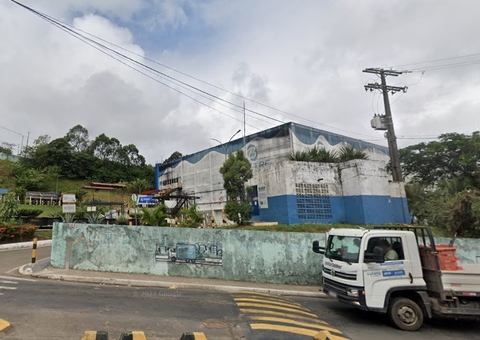 Funcionário morre após cair em tanque com resíduo tóxico de lixo 