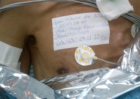 Idoso é dado como morto em hospital e família descobre em funerária que ele estava vivo