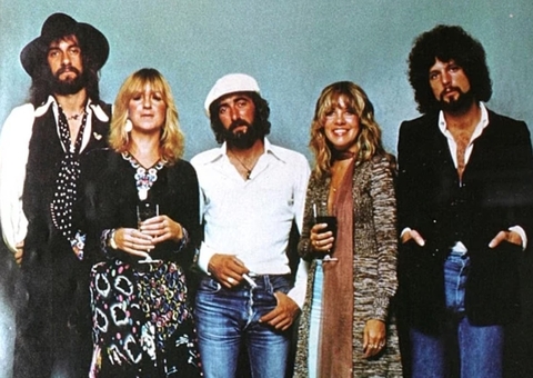 Morre vocalista do Fleetwood Mac, Christine McVie, aos 79 anos
