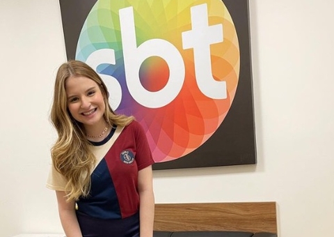 Estrela de Poliana Moça, Sophia Valverde, anuncia saída do SBT 