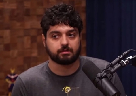 Vereador cita apresentador Monark em PL para proibir venda de itens nazistas em Manaus