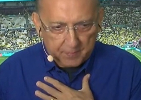 Galvão se emociona ao falar sobre estado de saude de Pelé