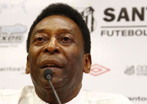 Pelé foi diagnosticado com Covid-19 e infecção no pulmão