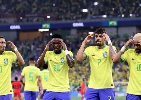 Roy Keane diz que dancinha dos brasileiros após gol é 'desrespeito' e jogadores rebatem