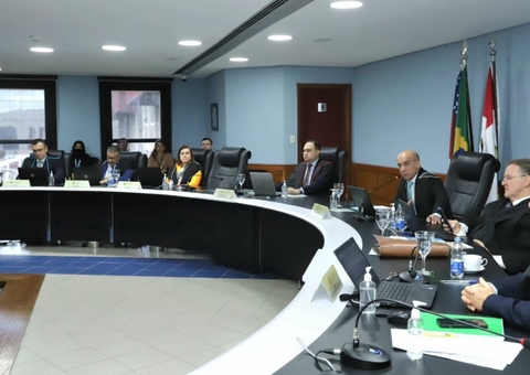 TCE aprova com ressalvas contas de 2021 do governo do Amazonas 