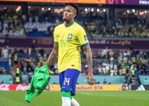 Éder Militão volta a seguir e curtir fotos da ex-namorada 