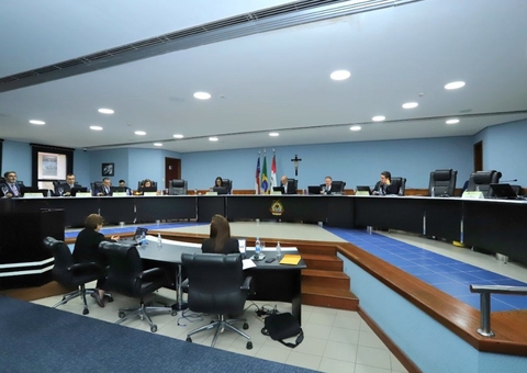 TCE reprova contas de ex-diretores de duas policlínicas de Manaus