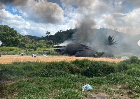 UBS da Terra Yanomami é destruída por incêndio e associações culpam garimpeiros