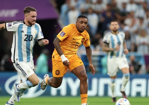 Argentina e Holanda vão para prorrogação após gol no último lance