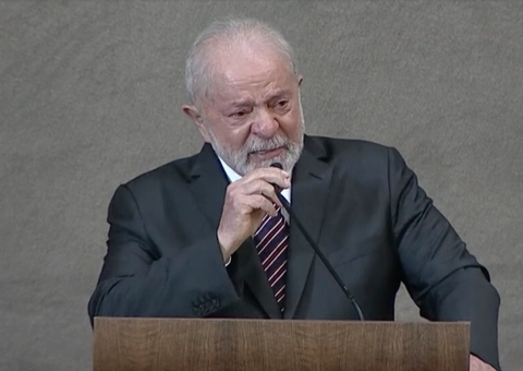 Lula chora em discurso após ser diplomado pelo TSE
