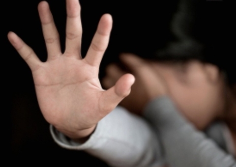 Criança é estuprada e morta após mãe deixá-la sozinha em casa para ir a bar