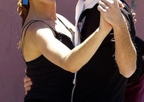 Marido com ciúmes espanca esposa que dançou com colega de trabalho