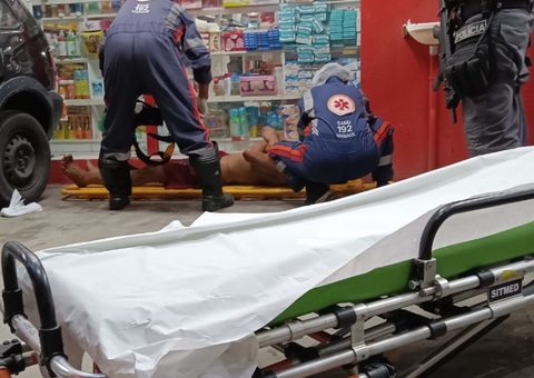 Suspeito de assalto é brutalmente espancado em Manaus