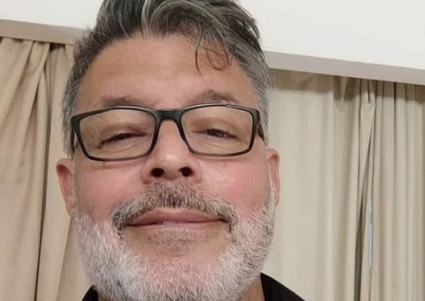 Justiça decreta falência de Alexandre Frota após dívidas milionárias 