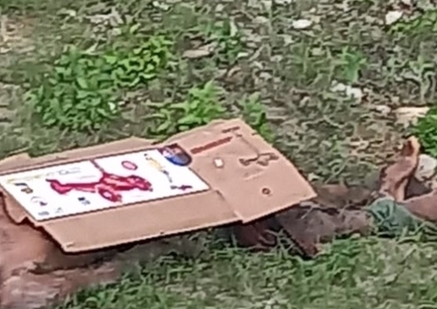 Criminosos matam homem e jogam corpo na garagem de desconhecido em Manaus
