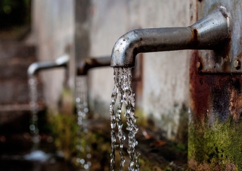 Mais de 100 bairros de Manaus ficarão sem água na segunda; confira lista