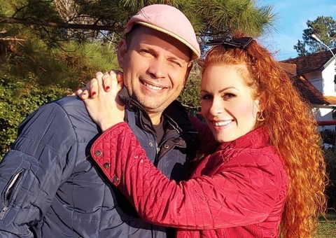 Viúva de ex-apresentador da Record desabafa e culpa diretor pela morte do jornalista