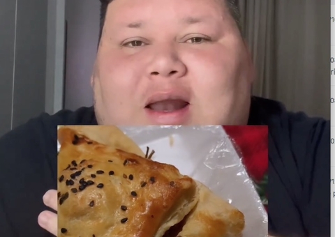 Cafeteria se pronuncia após cliente divulgar vídeo com salgado que estaria com tapurus