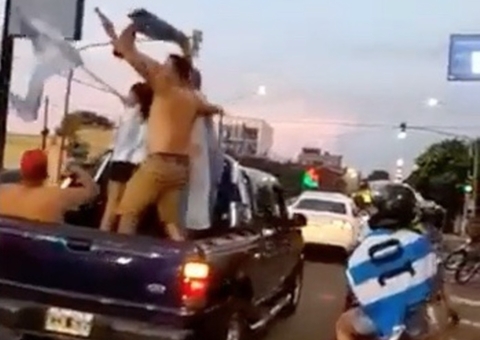 Comemoração de Argentinos tem acidentes e mortes após seleção ganhar a Copa; vídeos