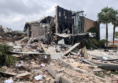 Explosão destrói restaurante do grupo Coco Bambu; vídeos impressionantes