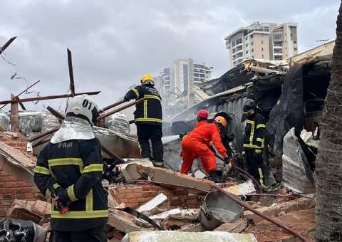 ‘Poderiam estar procurando nossos pedaços’, diz funcionária de restaurante que explodiu