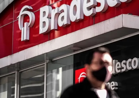 Seguro de vida oferecido com serviço bancário contra a vontade do cliente gera indenização