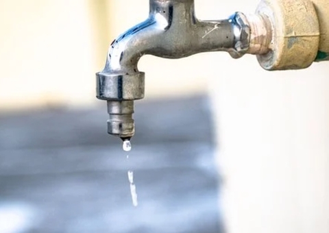 Moradores reclamam após 2 dias sem água em bairro de Manaus