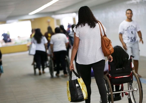 Servidores que têm filho ou dependente com deficiência podem ter jornada reduzida