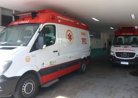 Jovem leva tiros no rosto enquanto caminhava em calçada de Manaus