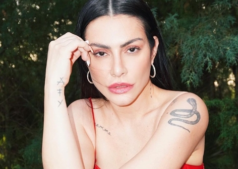 Cleo Pires rebate críticas por estar com sobrancelhas mais grossas