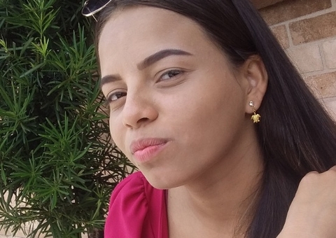 Família pede ajuda para localizar jovem desaparecida em Manaus