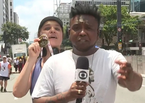 Repórter da Globo não reconhece Maria Bruaca de Pantanal e dá chega para lá ao vivo; vídeo