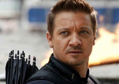 Jeremy Renner, o Gavião Arqueiro, sofre acidente e estado é crítico 
