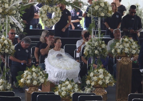 Entenda como foi feito procedimento de embalsamento em Pelé