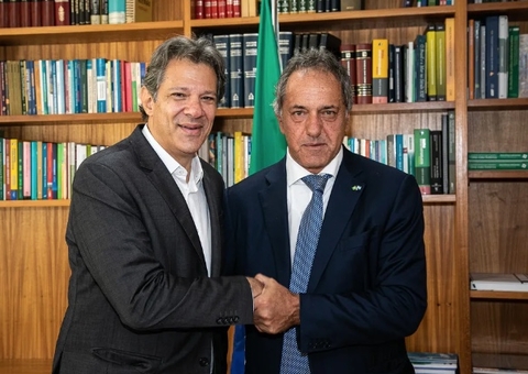 Brasil e Argentina vão trabalhar por moeda comum para o Mercosul, diz embaixador após encontro com Haddad