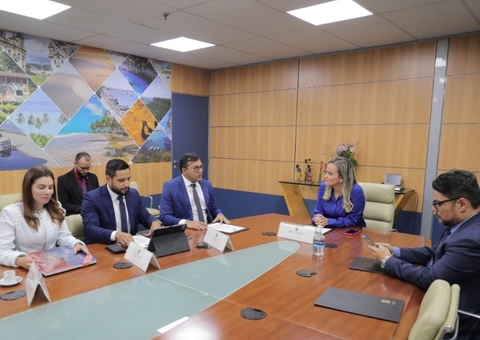 Wilson Lima se reúne com ministros do Turismo e das Comunicações em busca de investimentos